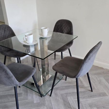 Luxury Green 1 Bed City Centre Apartment Close To Mailbox,Bullring, Broad Street For Leisure And Families バーミンガム エクステリア 写真