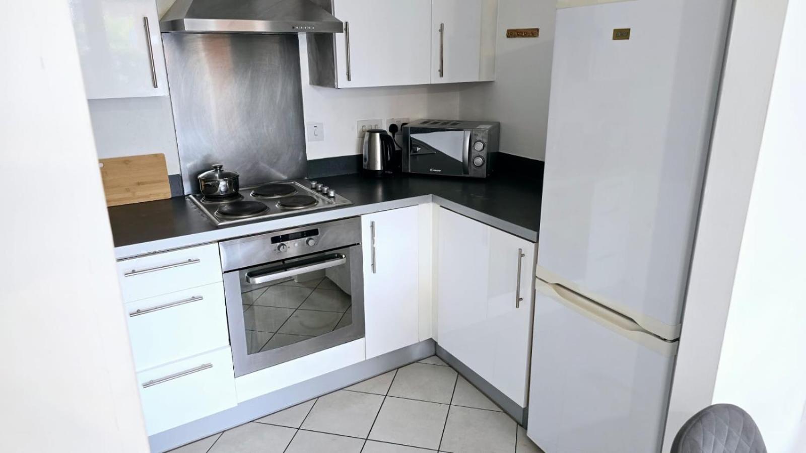 Luxury Green 1 Bed City Centre Apartment Close To Mailbox,Bullring, Broad Street For Leisure And Families バーミンガム エクステリア 写真