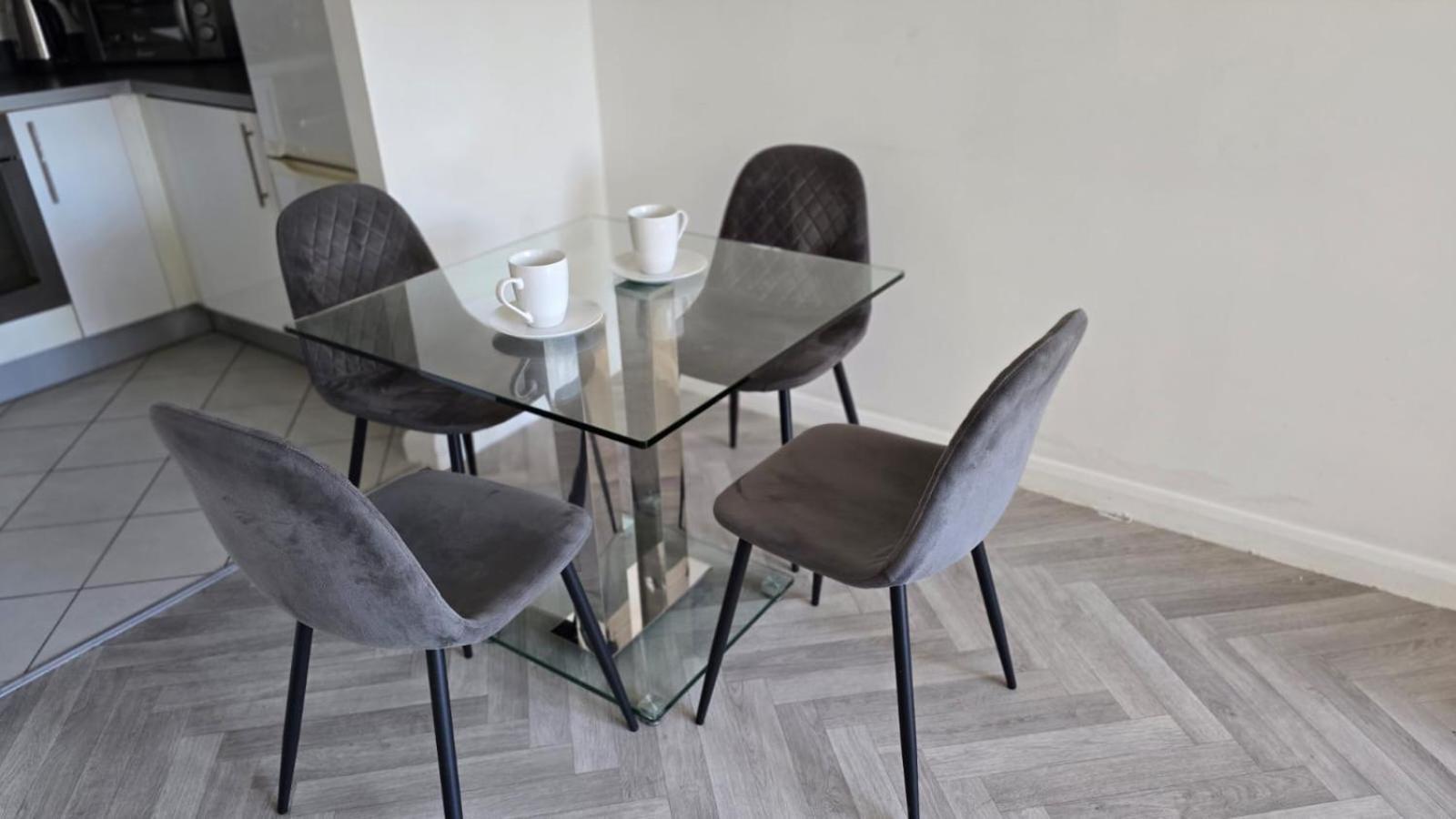 Luxury Green 1 Bed City Centre Apartment Close To Mailbox,Bullring, Broad Street For Leisure And Families バーミンガム エクステリア 写真