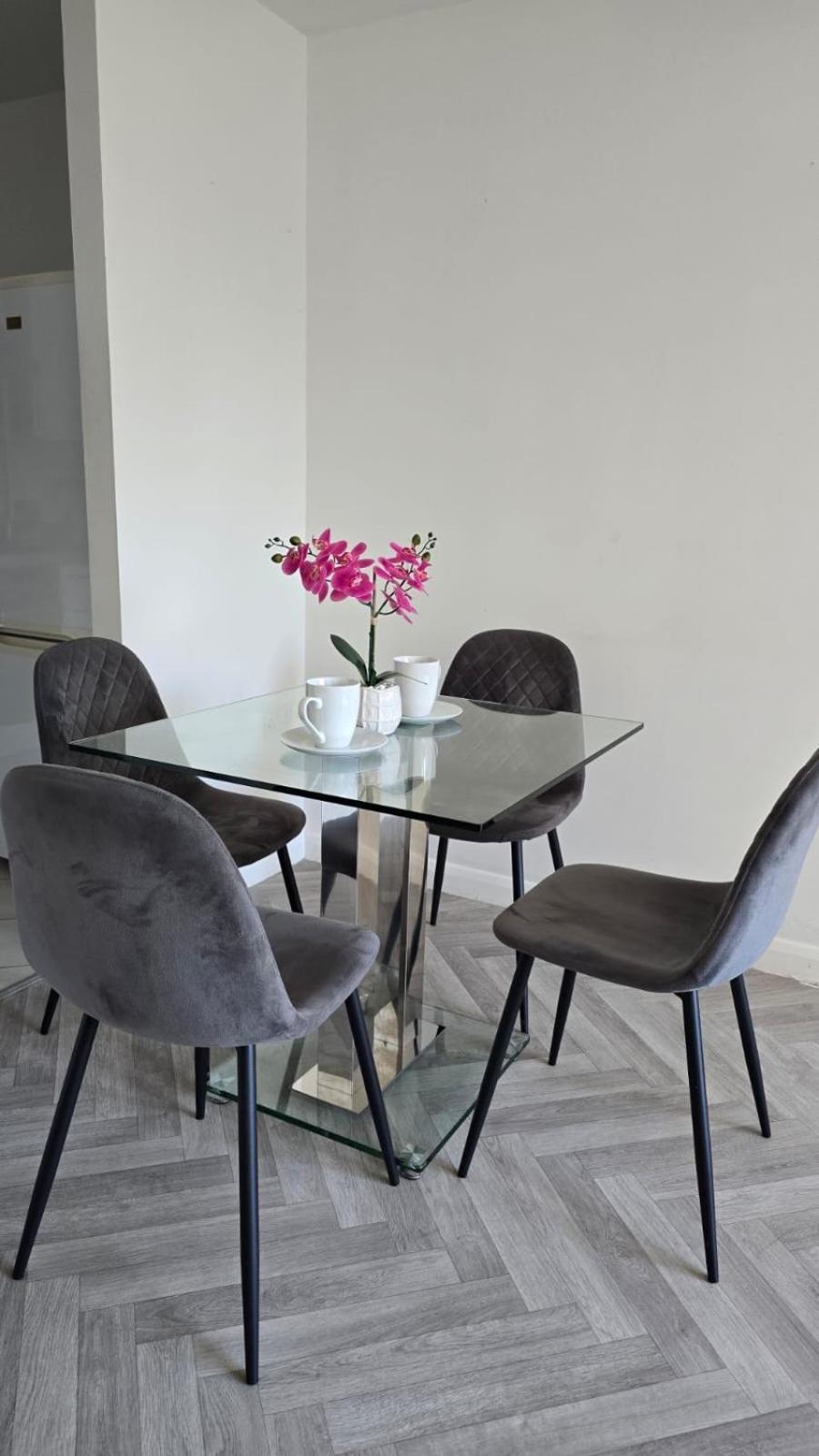 Luxury Green 1 Bed City Centre Apartment Close To Mailbox,Bullring, Broad Street For Leisure And Families バーミンガム エクステリア 写真