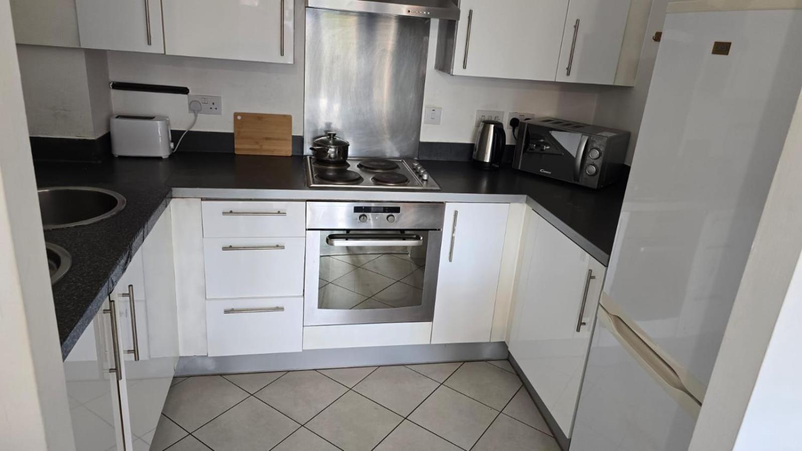 Luxury Green 1 Bed City Centre Apartment Close To Mailbox,Bullring, Broad Street For Leisure And Families バーミンガム エクステリア 写真